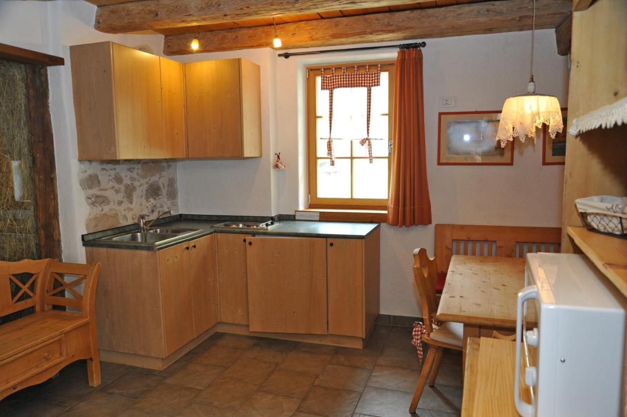 Maso Franceschella Bed and Breakfast Carano  Eksteriør billede